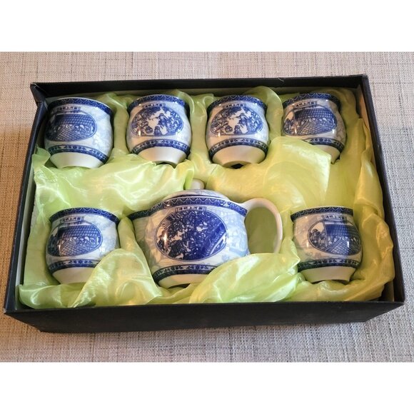 Elegant Blue & White Porcelain Tea Set 1 Teapot & 6 Cups Chinese Design Gift Box - Picture 1 of 13